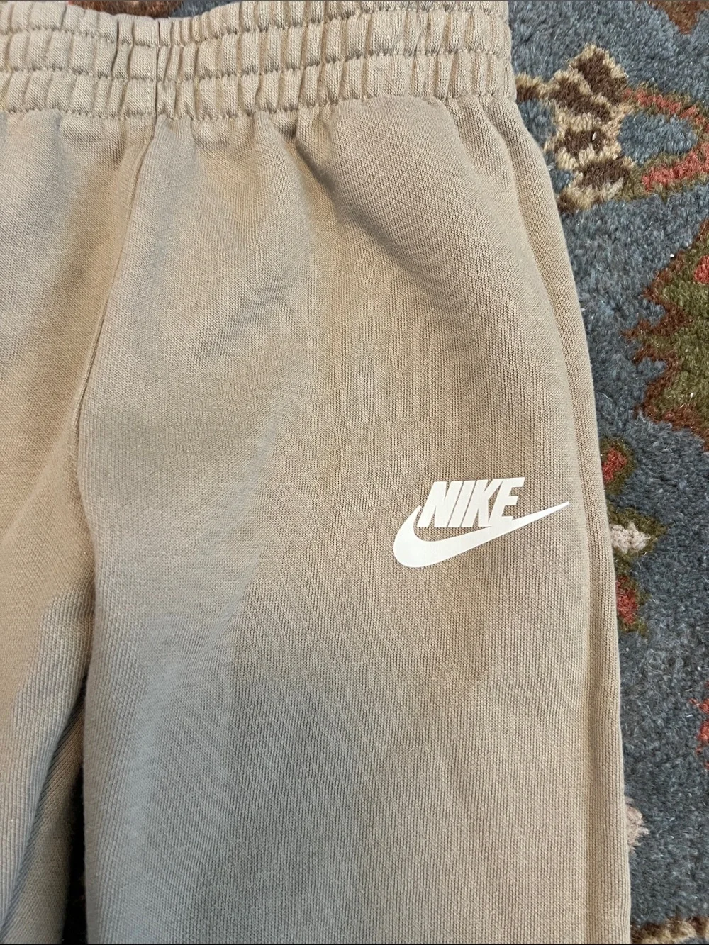 Nike little boy jogger sweatpants size 3 - 4 years